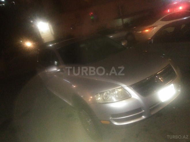 Volkswagen Touareg 2004, 160,000 km - 3.2 l - Bakı