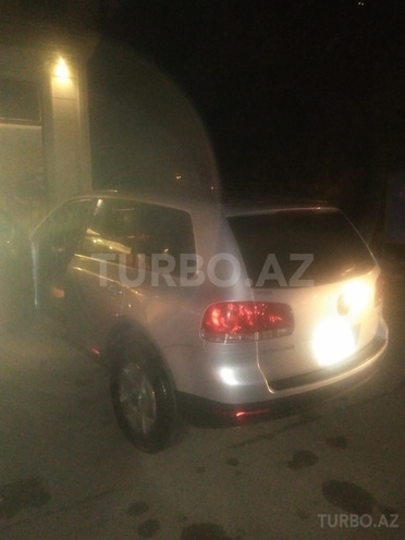 Volkswagen Touareg 2004, 160,000 km - 3.2 l - Bakı