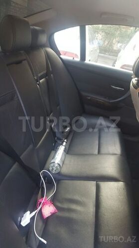 BMW 325 2006, 110,000 km - 2.5 l - Bakı
