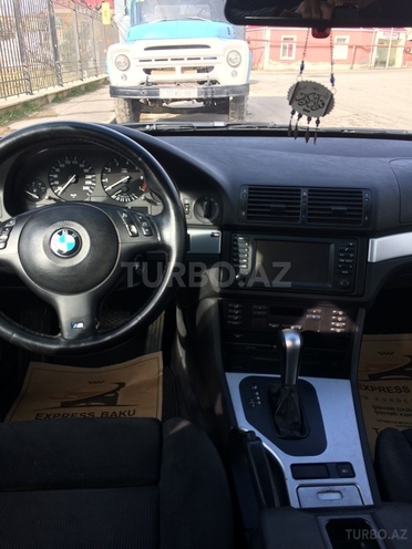 BMW 528 2001, 117,000 km - 2.5 l - Bakı