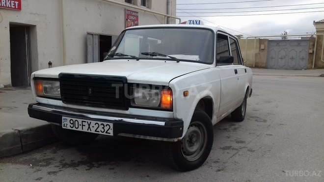 LADA (VAZ) 2107 2009, 200,000 km - 1.6 л - Bakı