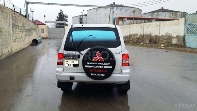 Mitsubishi Pajero io 1999, 194,650 km - 1.8 l - Bakı