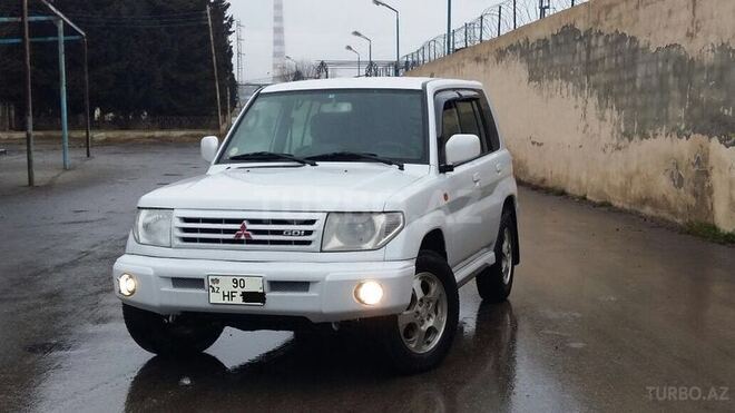 Mitsubishi Pajero io 1999, 194,650 km - 1.8 l - Bakı