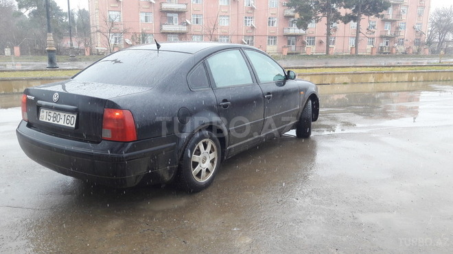 Volkswagen Passat 1997, 165,000 km - 1.8 l - Cəlilabad