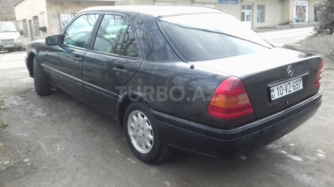 Mercedes C 180 1995, 180,000 km - 1.8 l - Bakı