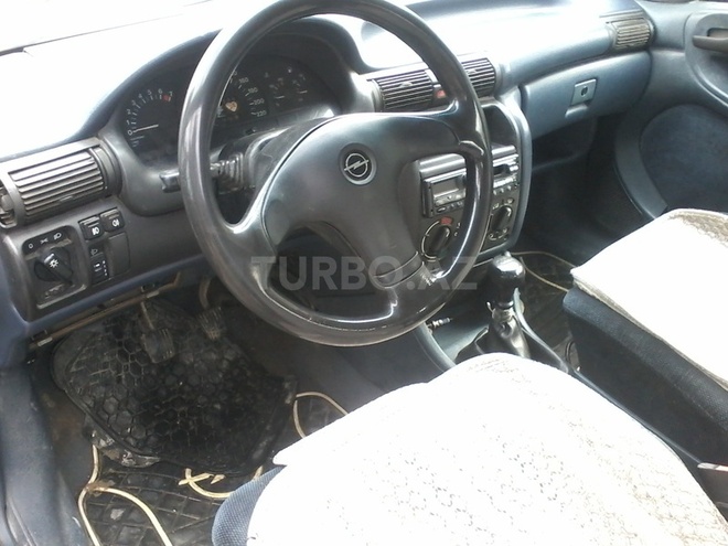 Opel Astra 1993, 245,000 km - 1.6 l - Sumqayıt