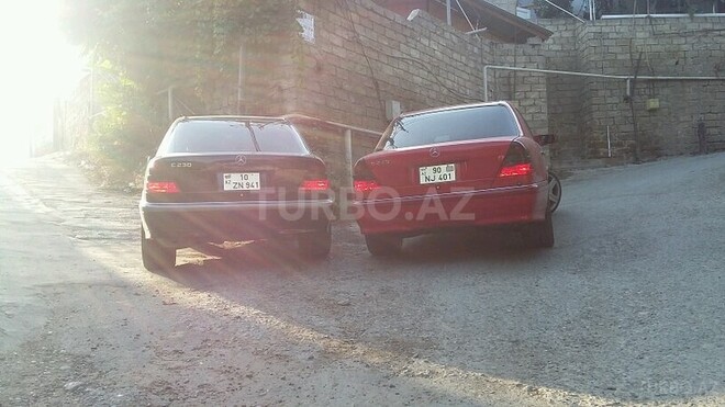 Mercedes C 240 1998, 296,000 km - 2.4 l - Bakı