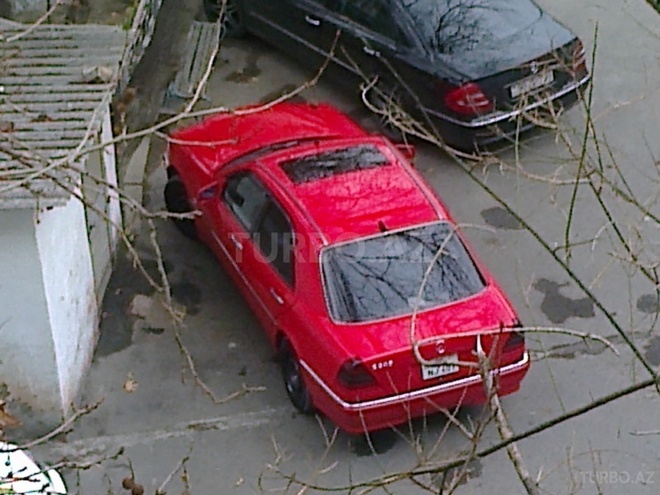 Mercedes C 240 1998, 296,000 km - 2.4 l - Bakı