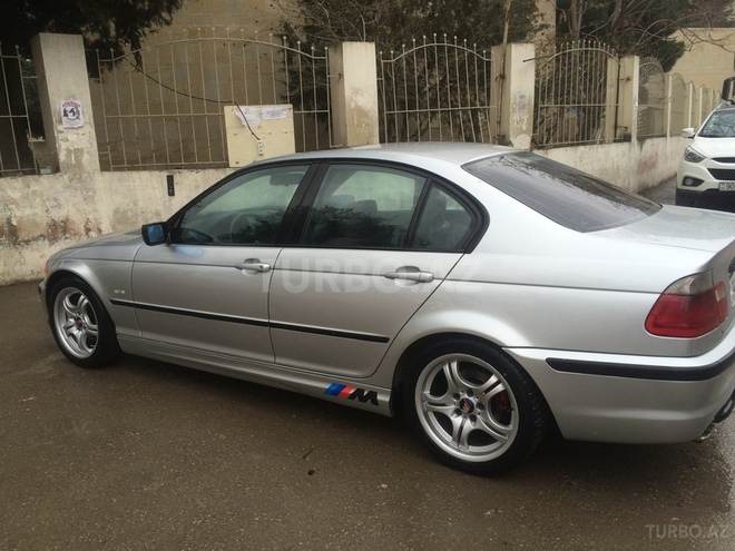 BMW 320 2000, 300,000 km - 2.0 л - Bakı