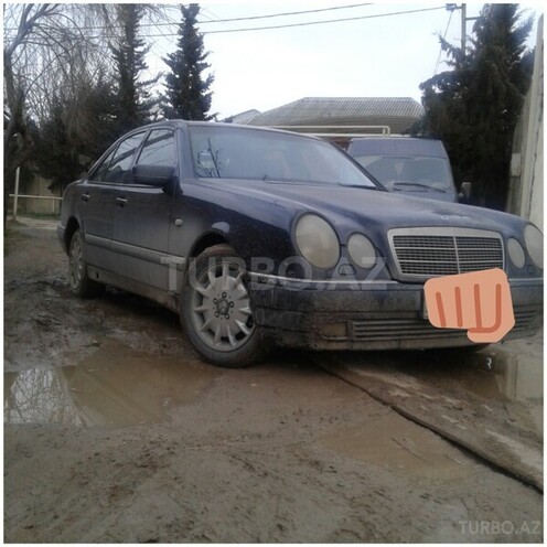 Mercedes E 230 1997, 230,000 km - 2.3 l - Bakı