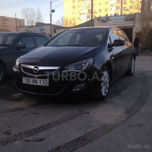 Opel Astra 2011, 85,000 km - 1.6 l - Sumqayıt
