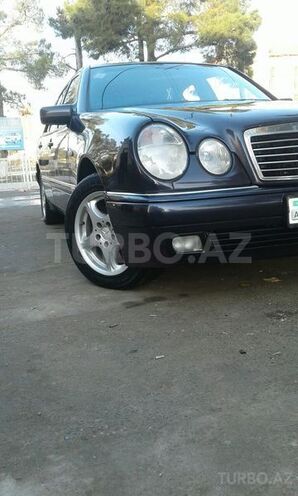 Mercedes E 280 1996, 95,000 km - 2.8 l - Bakı