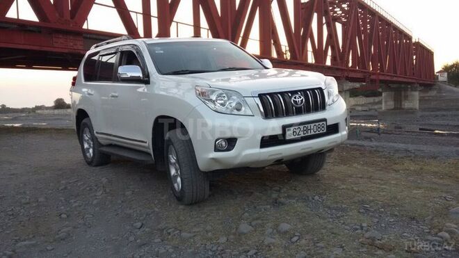 Toyota Prado 2010, 99,000 km - 2.7 l - Zaqatala