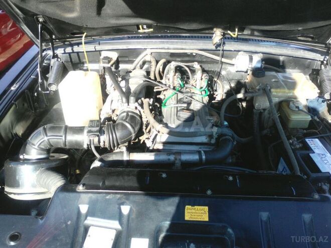 GAZ 31105 2005, 84,000 km - 2.4 l - Bakı