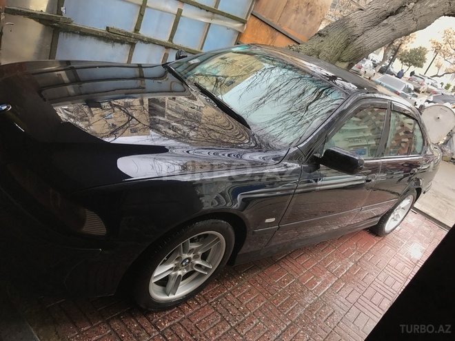 BMW 525 2003, 114,000 km - 2.5 l - Bakı