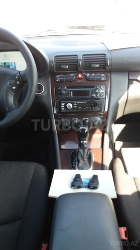 Mercedes C 200 2000, 195,000 km - 0.2 l - Bakı
