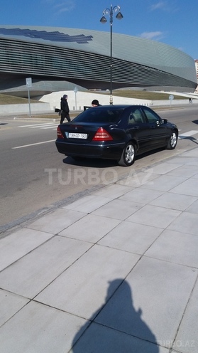 Mercedes C 200 2000, 195,000 km - 0.2 l - Bakı