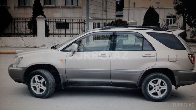 Toyota Harrier 2002, 3,269,000 km - 2.2 l - Bakı
