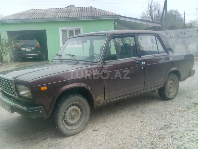 LADA (VAZ) 2107 2010, 56,540 km - 1.6 l - Astara