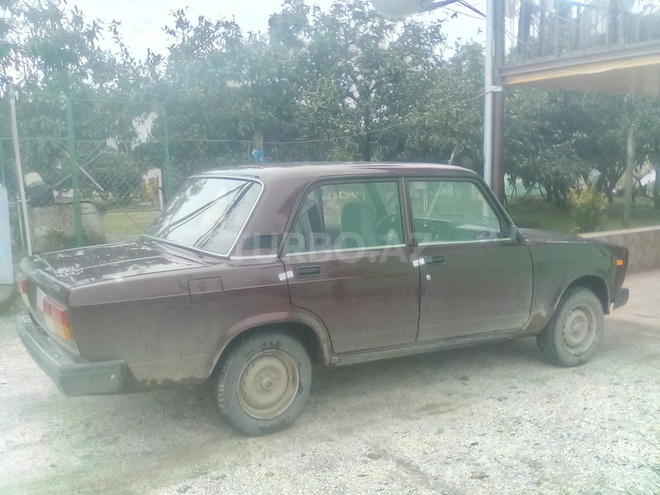 LADA (VAZ) 2107 2010, 56,540 km - 1.6 l - Astara
