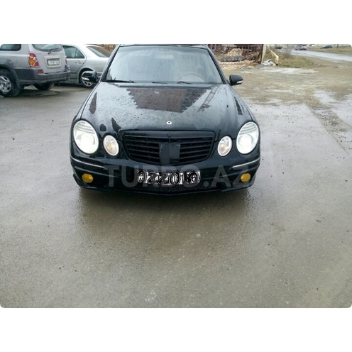 Mercedes E 320 2002, 175,694 km - 3.2 l - Bakı
