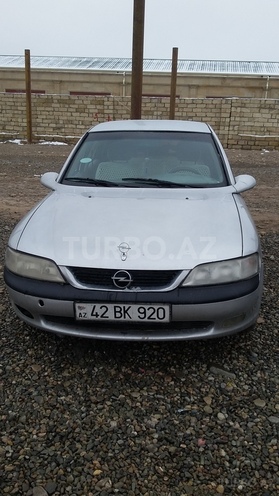 Opel Vectra 1996, 200,000 km - 2.0 l - Gəncə