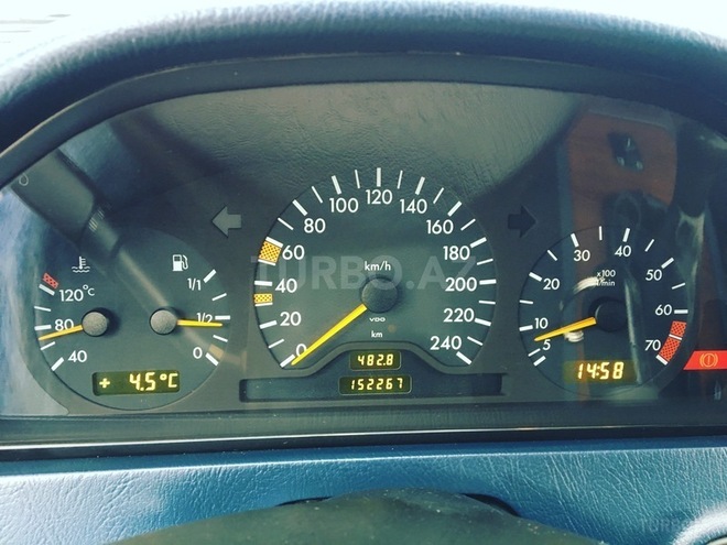 Mercedes C 180 1997, 152,200 km - 1.8 l - Bakı