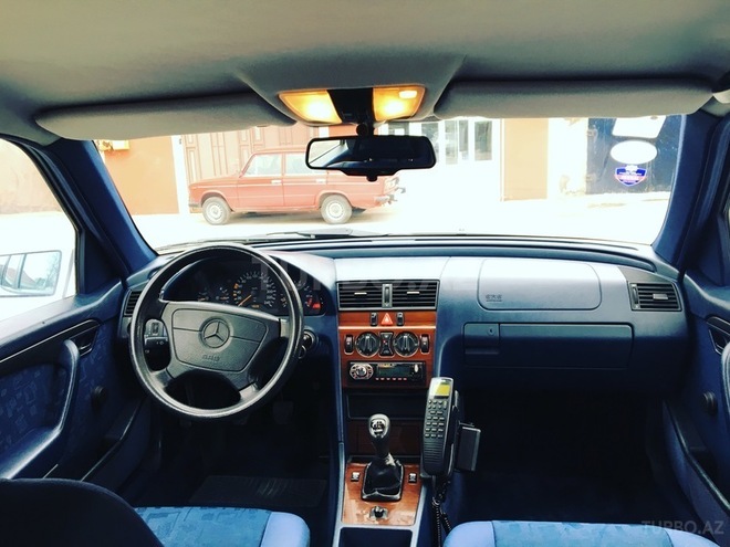 Mercedes C 180 1997, 152,200 km - 1.8 l - Bakı