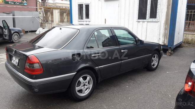 Mercedes C 280 1994, 325,000 km - 2.8 l - Bakı
