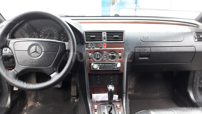 Mercedes C 280 1994, 325,000 km - 2.8 l - Bakı