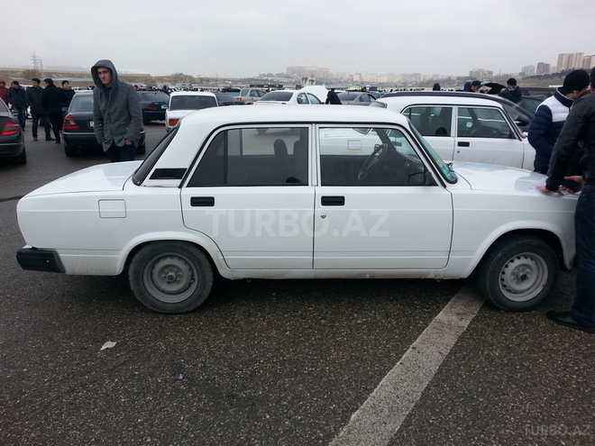 LADA (VAZ) 2107 2009, 120,000 km - 1.6 l - Bakı