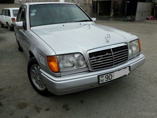 Mercedes E 250 1994, 343,015 km - 2.5 l - Bakı