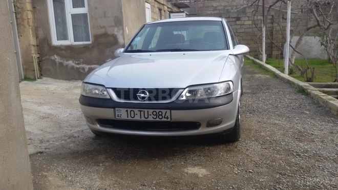 Opel Vectra 1996, 300,000 km - 2.0 л - Bakı