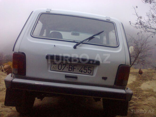 LADA (VAZ) Niva 1999, 173,000 km - 1.7 l - Astara