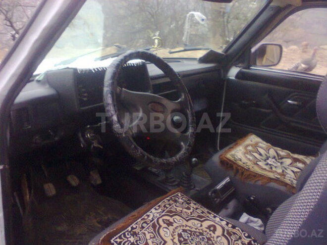 LADA (VAZ) Niva 1999, 173,000 km - 1.7 l - Astara