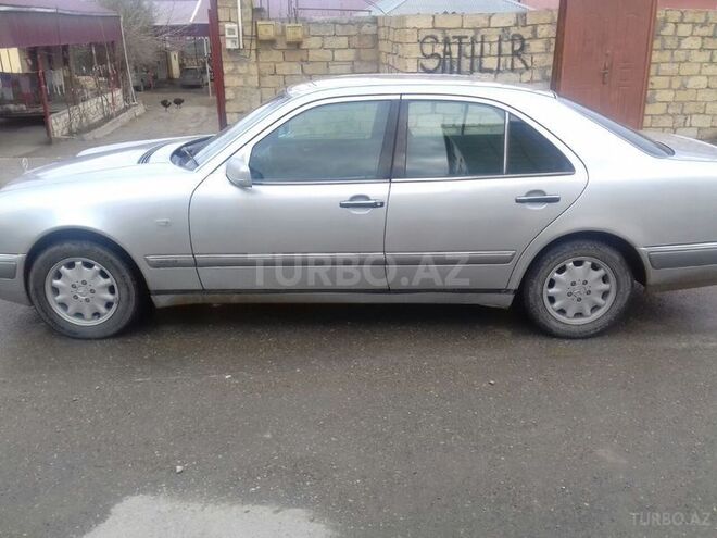 Mercedes E 230 1997, 630,000 km - 2.3 l - Bakı