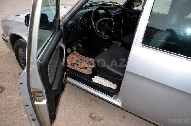 GAZ 3110 2005, 145,000 km - 2.3 l - Bakı