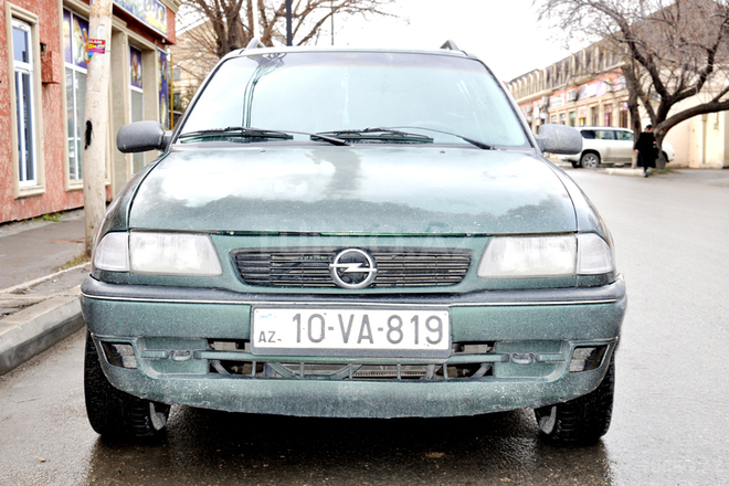 Opel Astra 1995, 350,000 km - 1.6 l - Bakı