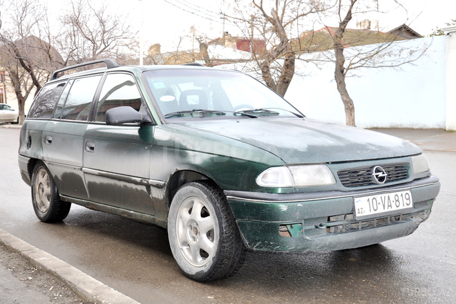 Opel Astra 1995, 350,000 km - 1.6 l - Bakı