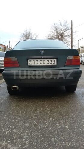 BMW 318 1993, 250,000 km - 1.8 l - Sumqayıt