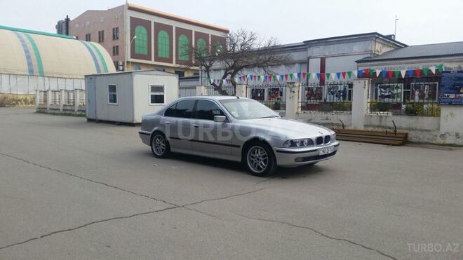 BMW 523 1996, 358,000 km - 2.5 l - Bakı