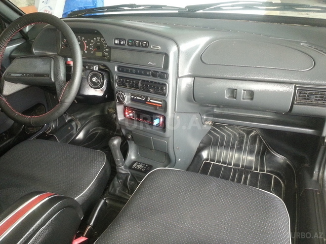 LADA (VAZ) 2115 2003, 305,000 km - 1.6 l - Qusar