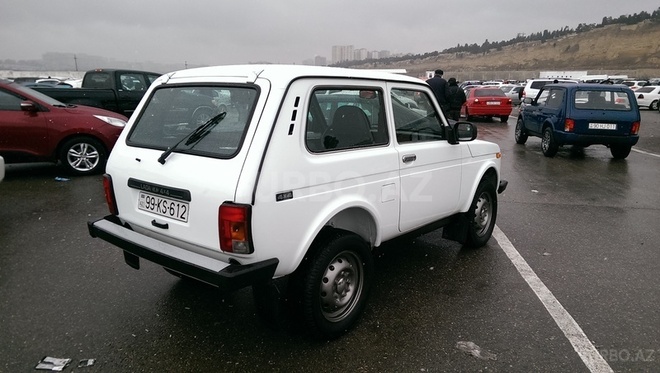 LADA (VAZ) Niva 2010, 150,000 km - 1.7 l - Bakı