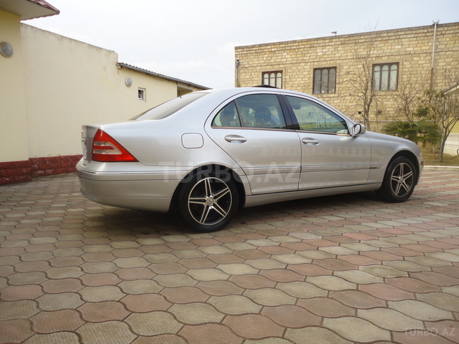 Mercedes C 240 2001, 262,000 km - 2.6 л - Bakı