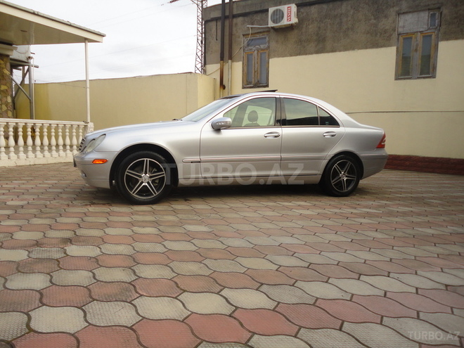 Mercedes C 240 2001, 262,000 km - 2.6 л - Bakı