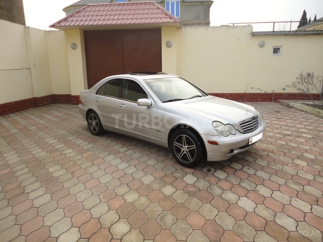 Mercedes C 240 2001, 262,000 km - 2.6 л - Bakı