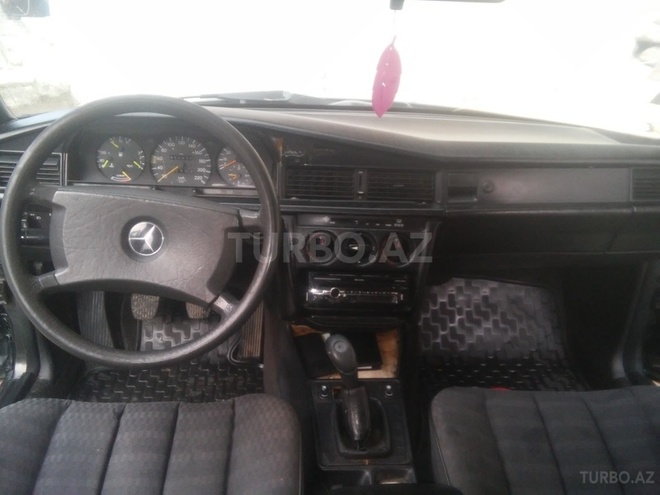 Mercedes 190 1990, 235,241 km - 0.2 l - Bakı