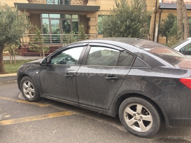 Chevrolet Cruze 2010, 130,000 km - 1.8 л - Bakı