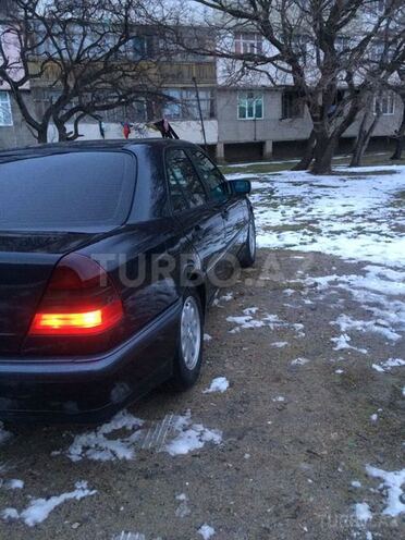 Mercedes C 200 2000, 260,800 km - 2.0 l - Sumqayıt