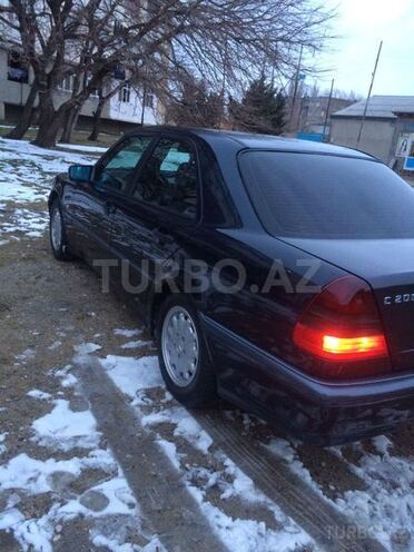 Mercedes C 200 2000, 260,800 km - 2.0 l - Sumqayıt